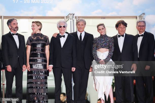 Don McKellar, Léa Seydoux, Director David Cronenberg, Viggo Mortensen, Kristen Stewart, Robert Lantos and Victor Hadida attend the screening of...