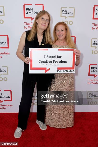Jennifer Finney Boylan and Jodi Picoult attend the 2022 PEN America Literary Gala at American Museum of Natural History on May 23, 2022 in New York...