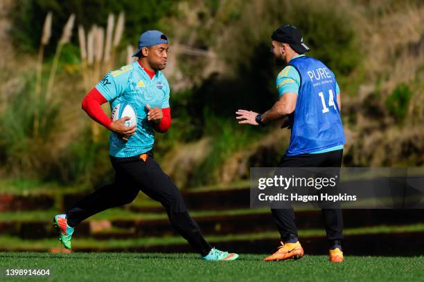 Julian Savea runs at Wes Goosen during a Hurricanes Super Rugby Pacific training session at Rugby League Park on May 24, 2022 in Wellington, New...