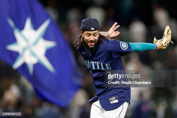 Crawford of the Seattle Mariners celebrates after defeating the Oakland Athletics 7-6 at T-Mobile Park on May 23, 2022 in Seattle, Washington.