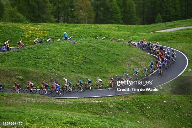 General view of the peloton competing during the 105th Giro d'Italia 2022, Stage 16 a 202km stage from Salò to Aprica 1173m / #Giro / #WorldTour / on...