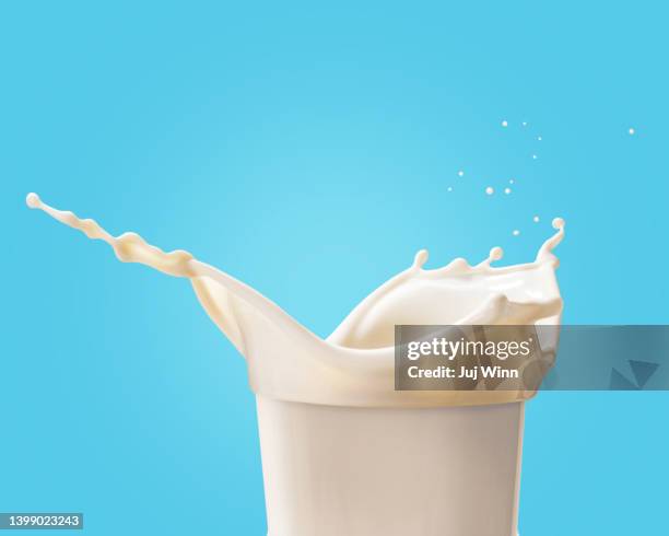 vanilla drink splash - milk flowing stock pictures, royalty-free photos & images