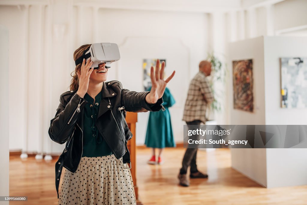 VR experience in art gallery