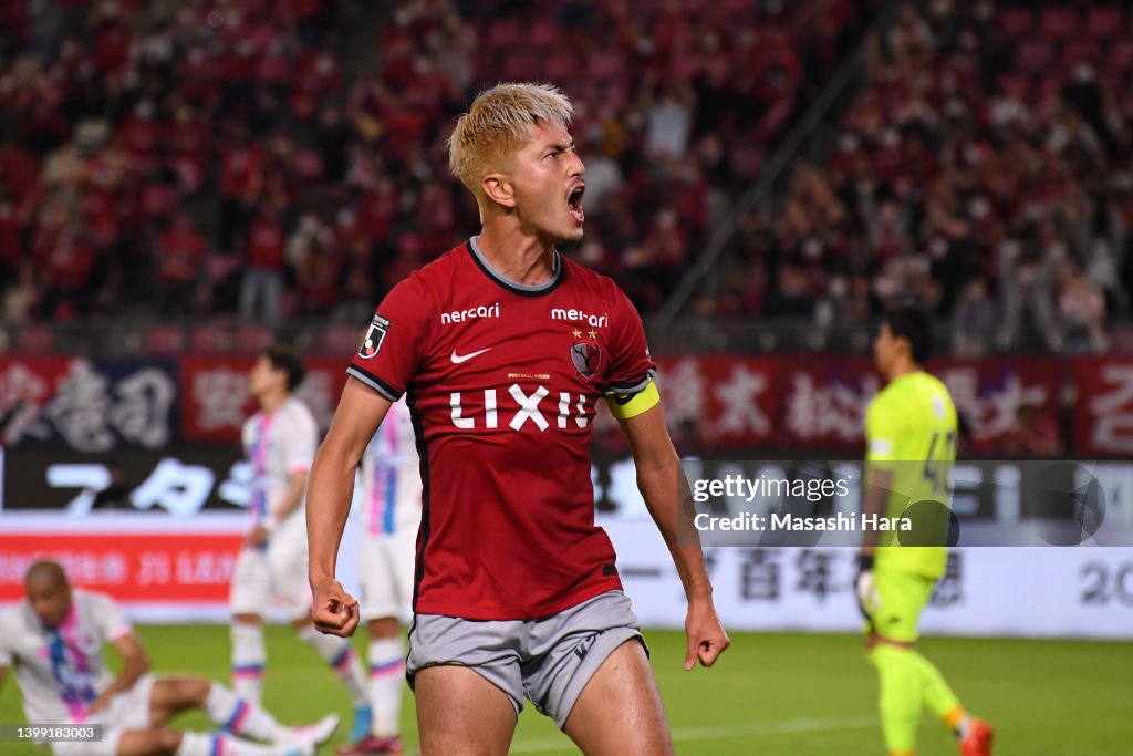 Kashima Antlers v Sagan Tosu - J.LEAGUE Meiji Yasuda J1
