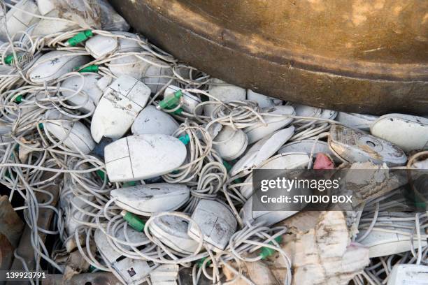 40 E Waste Mouse Stock Photos, High-Res Pictures, and Images - Getty Images