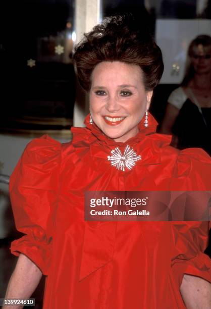 Cindy Adams at the 26th Annual FiFi Awards, Avery Fisher Hall at Lincoln Center, New York City.