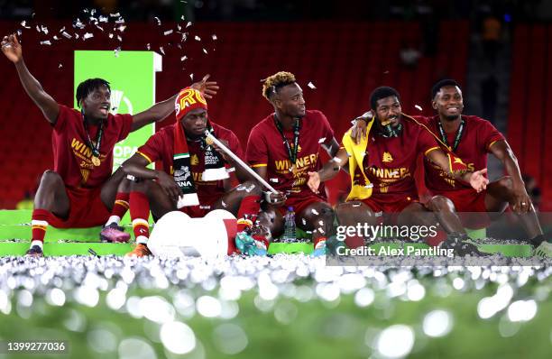 Ebrima Darboe, Felix Afena-Gyan, Tammy Abraham, Ainsley Maitland-Niles and Amadou Diawara of AS Roma celebrate following their sides victory in the...