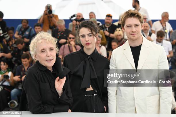 Claire Denis, Margaret Qualley and Joe Alwyn attend the photocall for "Stars At Noon" during the 75th annual Cannes film festival at Palais des...