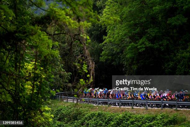 General view of the peloton passing through a landscape during the 105th Giro d'Italia 2022, Stage 18 a 156km stage from Borgo Valsugana to Treviso /...