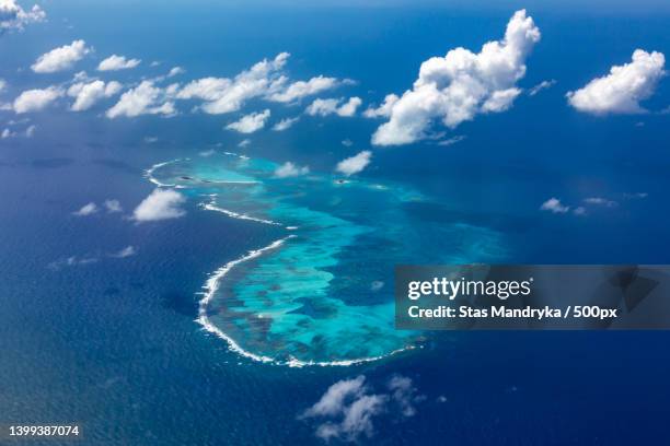 aerial view of island,san andres and providencia,colombia - providencia colombia stock pictures, royalty-free photos & images