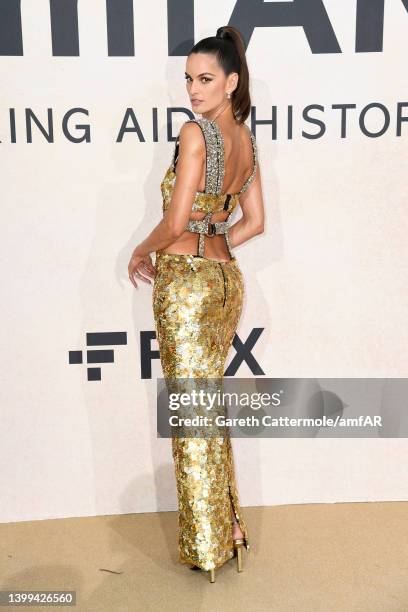 Izabel Goulart attending amfAR Gala Cannes 2022 at Hotel du Cap-Eden-Roc on May 26, 2022 in Cap d'Antibes, France.