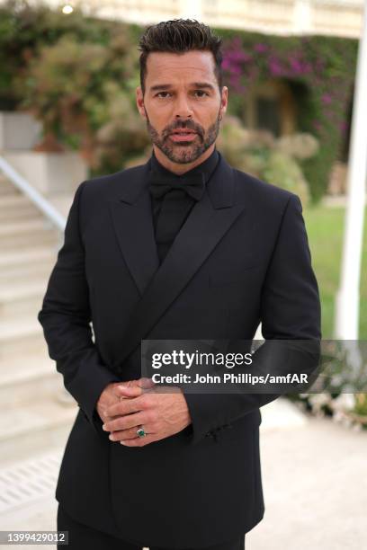 Ricky Martin attends amfAR Gala Cannes 2022 at Hotel du Cap-Eden-Roc on May 26, 2022 in Cap d'Antibes, France.