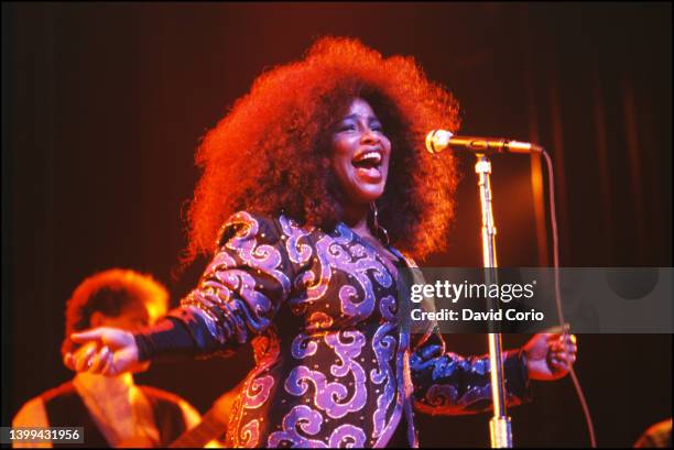 Chaka Khan performing at The Apollo Theater, Harlem, NYC 7 June 1992.