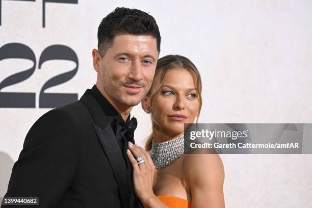 Robert Lewandowski and Anna Lewandowska attend amfAR Gala Cannes 2022 at Hotel du Cap-Eden-Roc on May 26, 2022 in Cap d'Antibes, France.