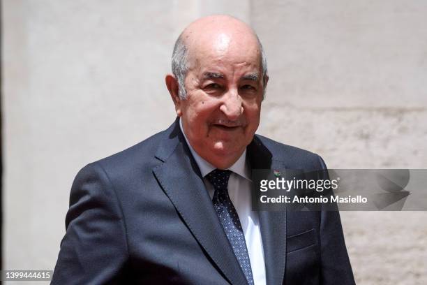 Algerian President Abdelmadjid Tebboune meets Italian Prime Minister Mario Draghi before their meeting at Palazzo Chigi, on May 26, 2022 in Rome,...