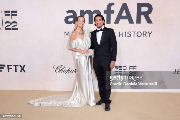 Petra Nemcova and Benjamin Larretche attending amfAR Gala Cannes 2022 at Hotel du Cap-Eden-Roc on May 26, 2022 in Cap d'Antibes, France.