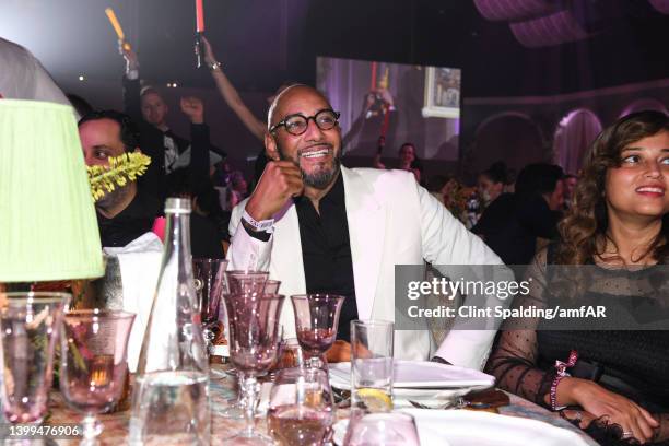 Swizz Beatz attends the amfAR Cannes Gala 2022 at Hotel du Cap-Eden-Roc on May 26, 2022 in Cap d'Antibes, France.