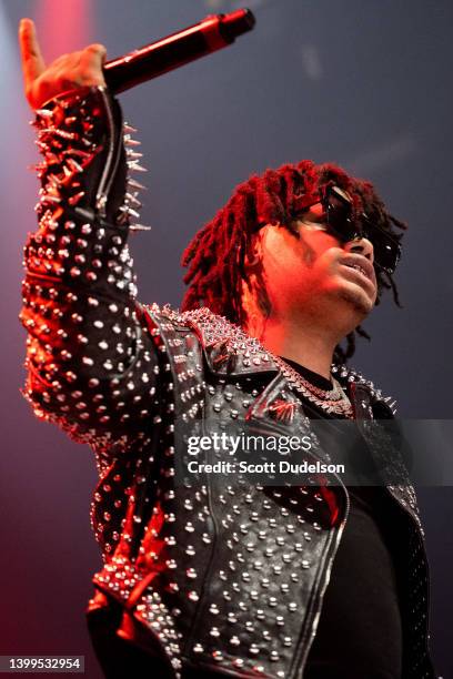 342 Nocap Stock Photos, High-Res Pictures, and Images - Getty Images