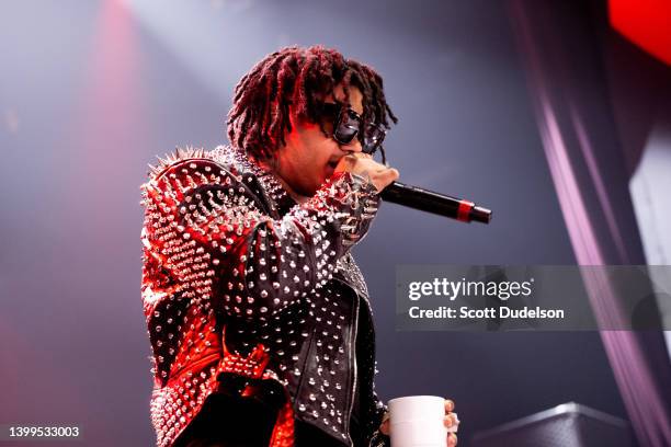 342 Nocap Stock Photos, High-Res Pictures, and Images - Getty Images