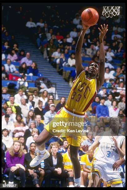 Lisa Leslie of the Southern California Trojans drives to the basket during a game against the UCLA Bruins. Southern California won the game 73-60....