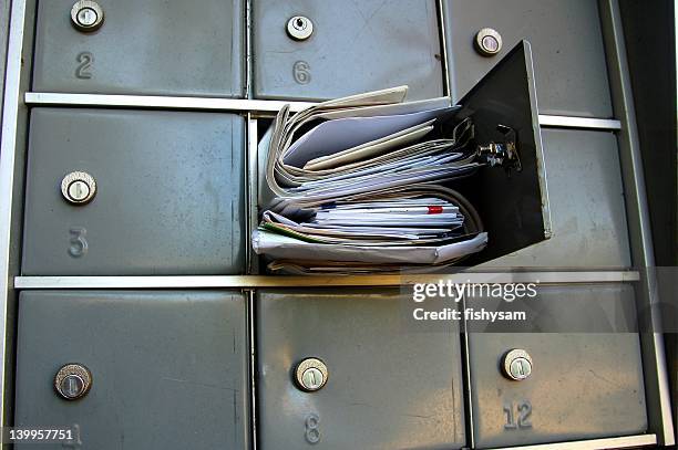 junk mail - openbare brievenbus stockfoto's en -beelden