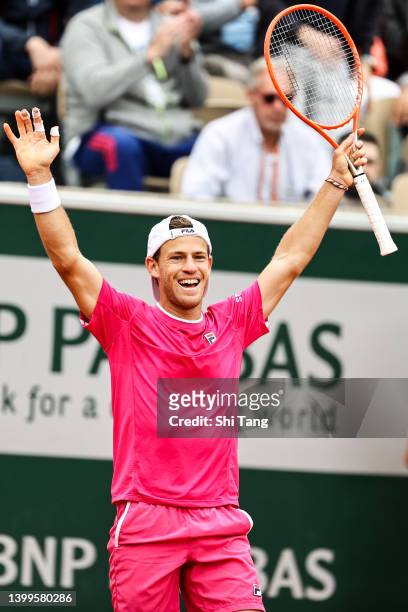 Diego Schwartzman of Argentina celebrates the victory in the Men's Singles Third Round match against Grigor Dimitrov of Bulgaria during Day Six of...