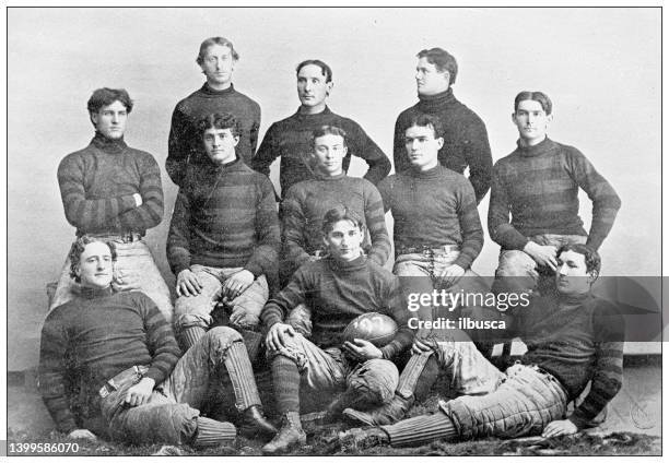 antique photograph from lawrence, kansas, in 1898: university of kansas football team - 體育團隊 幅插畫檔、美工圖案、卡通及圖標