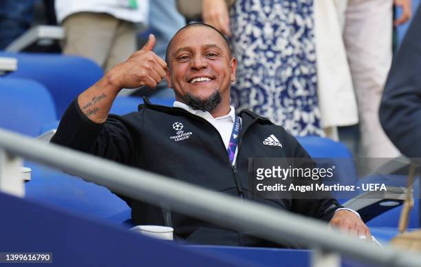 Roberto Carlos, former Real Madrid player looks on during the Real Madrid Training Session at Stade de France on May 27, 2022 in Paris, France. Real...