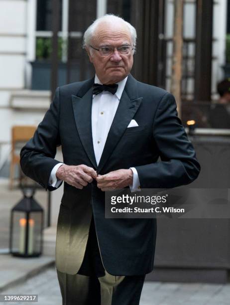 Carl XVI Gustaf, King of Sweden attends the Swedish Chamber of Commerce's Royal Gala Dinner at Rosewood London on May 27, 2022 in London, England.