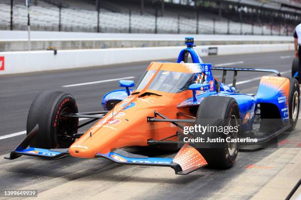 Scott Dixon of New Zealand drives the Chip Ganassi Racing during the 2022 Indianapolis 500 Carb Day at Indianapolis Motor Speedway on May 27, 2022 in...