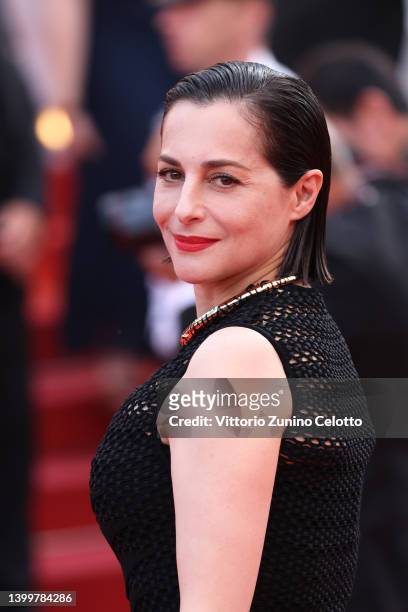 Amira Casar attends the closing ceremony red carpet for the 75th annual Cannes film festival at Palais des Festivals on May 28, 2022 in Cannes,...