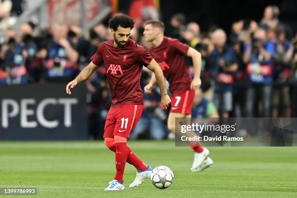 Mohamed Salah of Liverpool warms up prior to the UEFA Champions League final match between Liverpool FC and Real Madrid at Stade de France on May 28,...