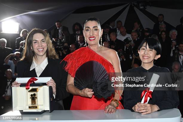 President of the Camera d'or jury, Rossy De Palma poses with Gina Gammell who won the Caméra d’or award for a first film for "WAR PONY" and Chie...