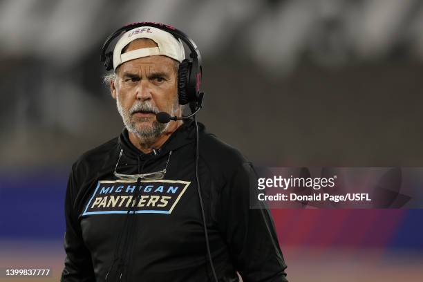 Head coach Jeff Fisher of the Michigan Panthers looks on in the first quarter of the game against the New Orleans Breakers at Protective Stadium on...