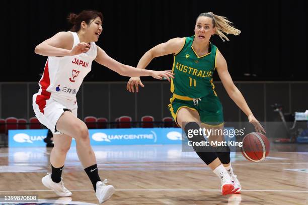 Tess Madgen of the Opals is challenged by Yuki Myazawa of Japan during game two of the International Women's series between Australian Opals and...