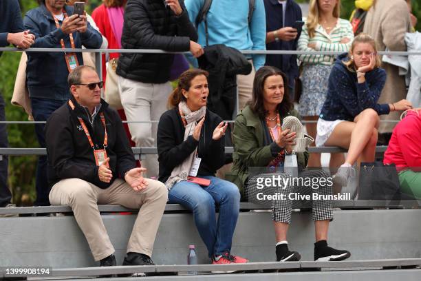 Mary Joe Fernandez Photos and Premium High Res Pictures - Getty Images