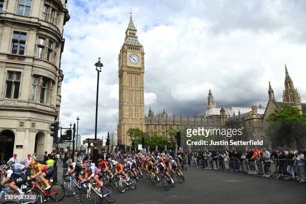General view of the peloton competing in front of The Big Ben while fans cheer during the 5th RideLondon Classique 2022 - Stage 3 a 83,5km stage from...