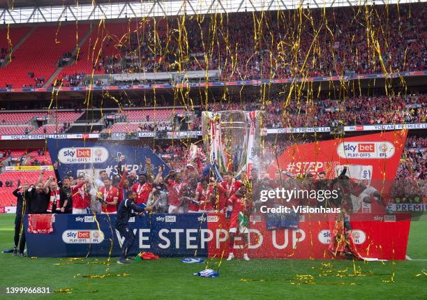 The Nottingham Forest team lifts the trophy following the Sky Bet Championship Play-Off Final match between Huddersfield Town and Nottingham Forest...