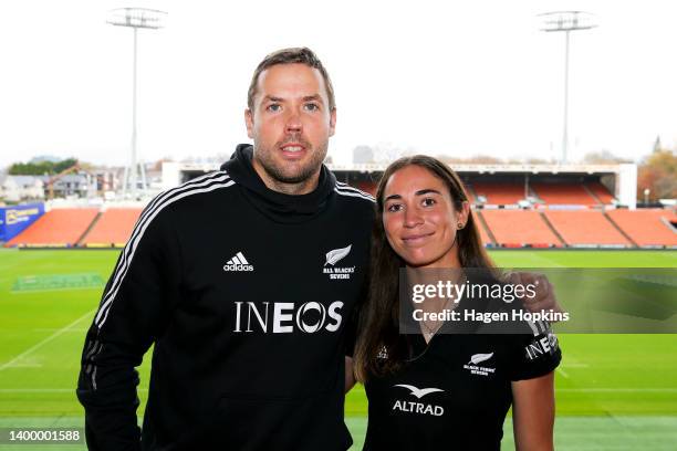 Tim Mikkelson of the All Blacks Sevens and Jazmin Hotham of the Black Ferns Sevens pose during an event to announce the return of the HSBC New...