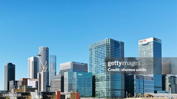 financial district of london canary wharf - canary wharf ストックフォトと画像