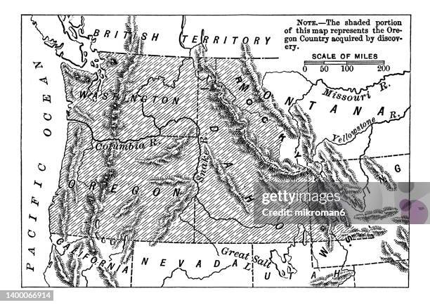 old engraved map of explorations by capitans lewis and clark - idaho v missouri stock pictures, royalty-free photos & images