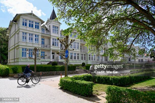 wilhelminian villas on the promenade of zinnowitz (spa architecture), usedom - zinnowitz stock pictures, royalty-free photos & images