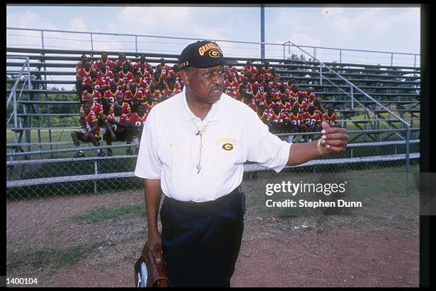 194 Eddie Robinson Coach Photos and Premium High Res Pictures - Getty Images 194 Eddie Robinson Coach Photos and Premium High Res Pictures - Getty Images