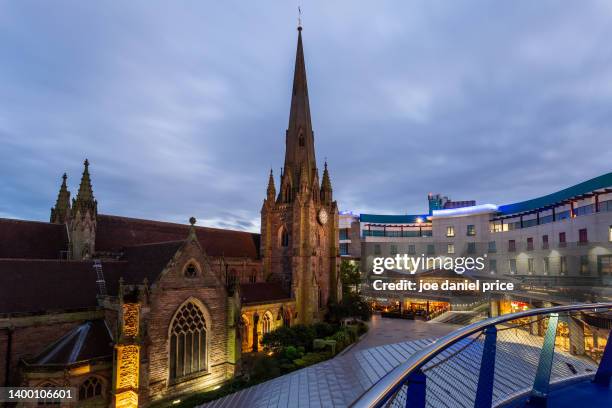 dusk, st martin, bullring, birmingham, england - bullring shopping centre stockfoto's en -beelden