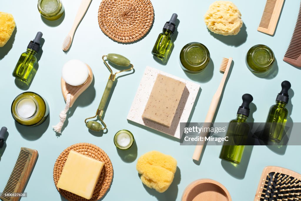 Eco Friendly Bathroom Items for Skin Care and Aromatherapy