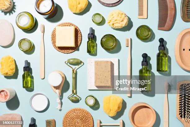 natural green beauty products for skin care and aromatherapy - toiletries stock pictures, royalty-free photos & images