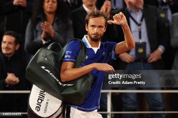 Daniil Medvedev acknowledges the fans as they leave the court after defeat against Marin Cilic of Croatia during the Men's Singles Fourth Round match...