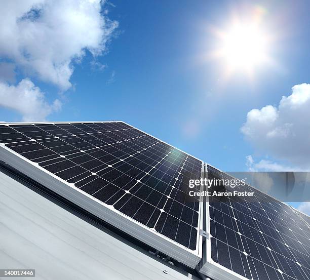 solar panel - pannello solare foto e immagini stock
