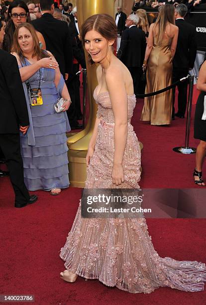 Actress Kate Mara arrives at the 84th Annual Academy Awards held at the Hollywood & Highland Center on February 26, 2012 in Hollywood, California.