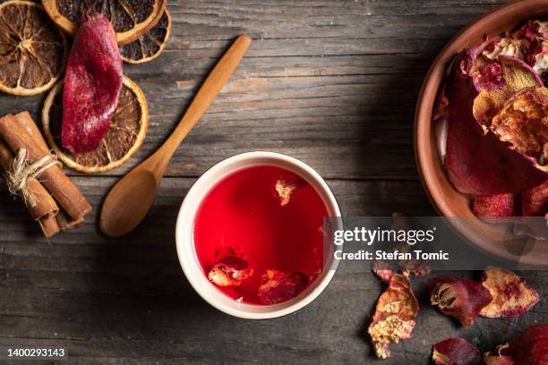pomegranate peel tea - pomegranate drawing stock pictures, royalty-free photos & images